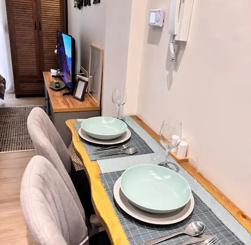 Evann's Luxury לריסה